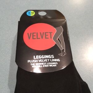 Velvet black leggings